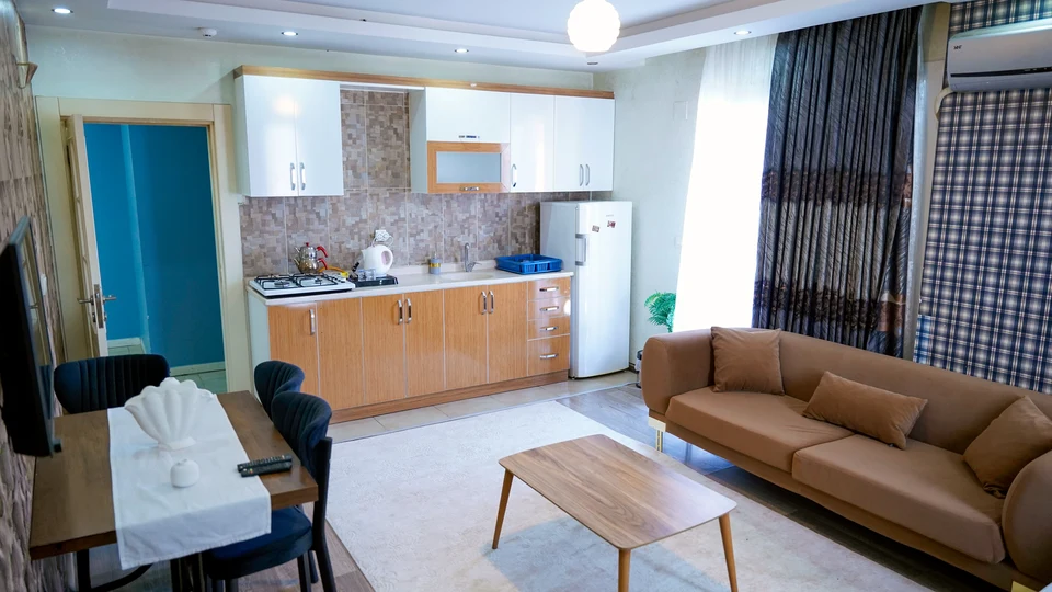 Daire 11 — salon ve açık mutfak